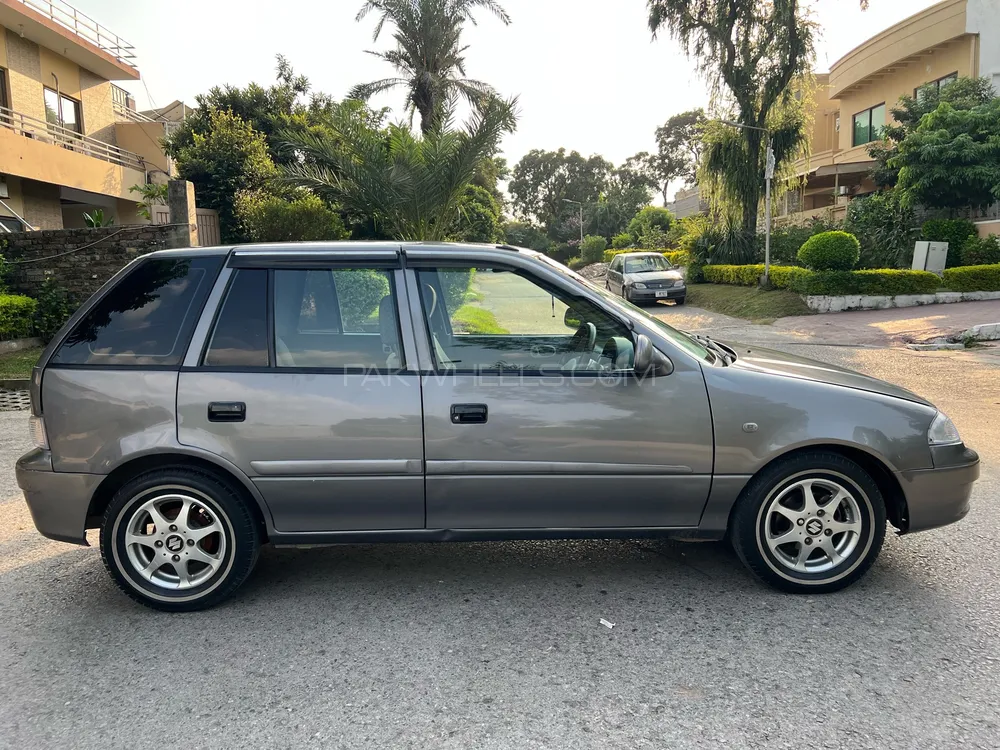 Suzuki Cultus 2016 for Sale in Islamabad Suzuki Cultus 2016 for Sale in Islamabad Image-5