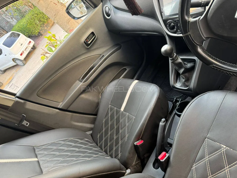 Suzuki Cultus 2021 for Sale in Hyderabad Suzuki Cultus 2021 for Sale in Hyderabad Image-12