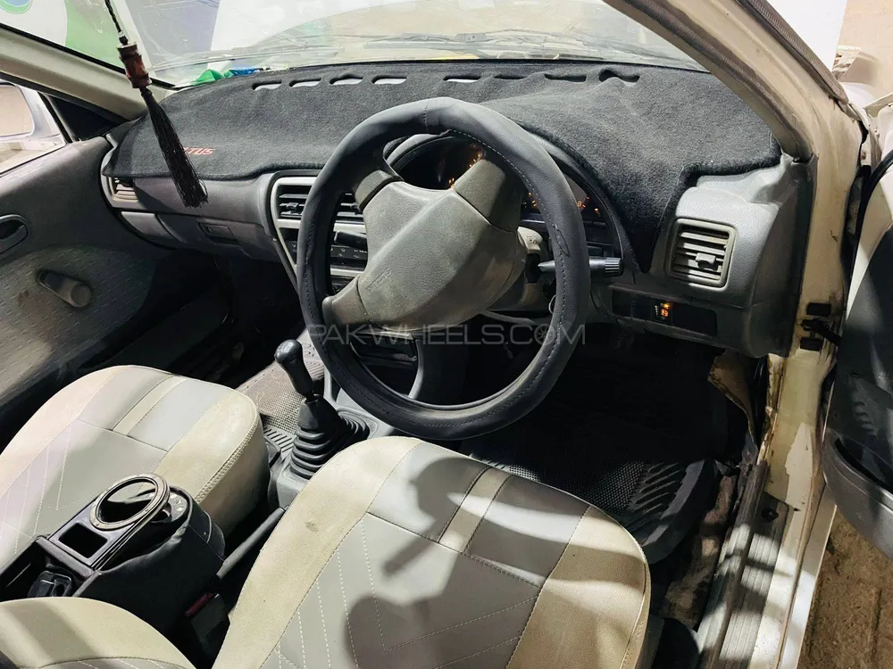 Suzuki Cultus 2005 for Sale in Karachi Suzuki Cultus 2005 for Sale in Karachi Image-11