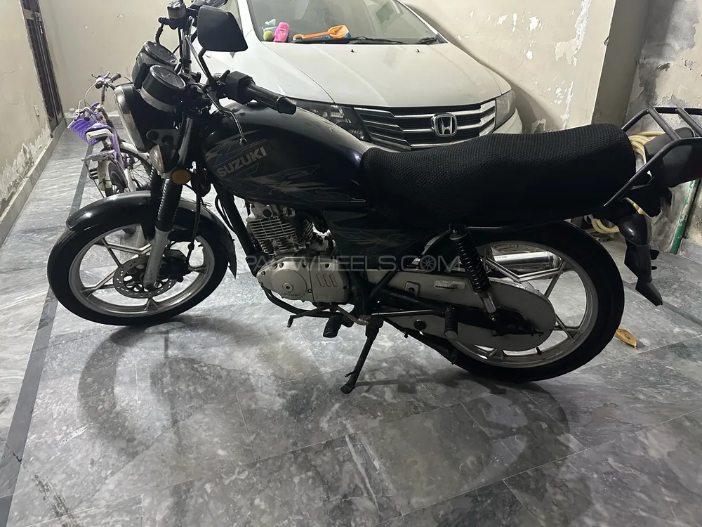 Suzuki GS 150 SE 2018 for Sale Suzuki GS 150 SE 2018 for Sale Image-1