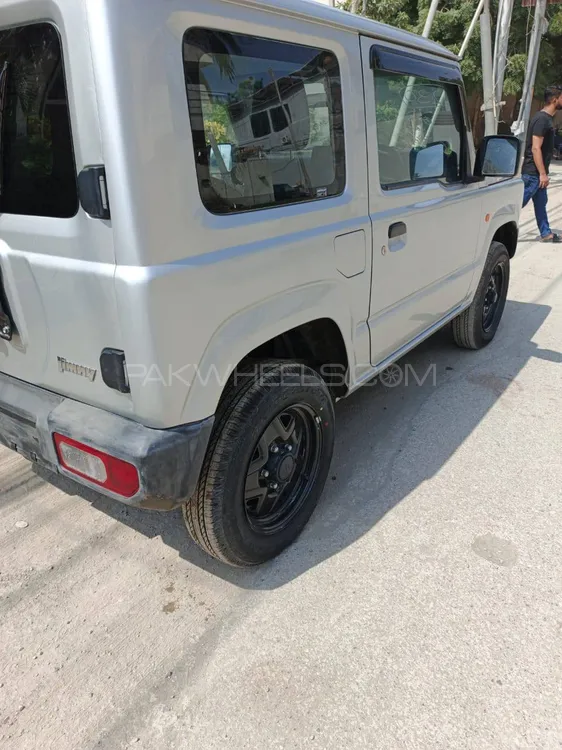 Suzuki Jimny 2023 for Sale in Karachi Suzuki Jimny 2023 for Sale in Karachi Image-4