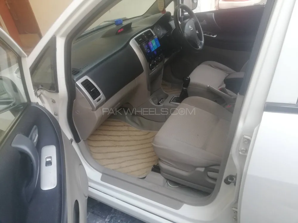 Suzuki Liana 2013 for Sale in Lahore Suzuki Liana 2013 for Sale in Lahore Image-13