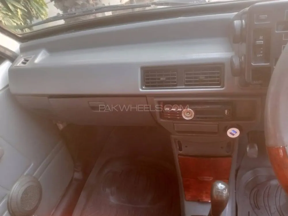Suzuki Mehran 2017 for Sale in Faisalabad Suzuki Mehran 2017 for Sale in Faisalabad Image-13
