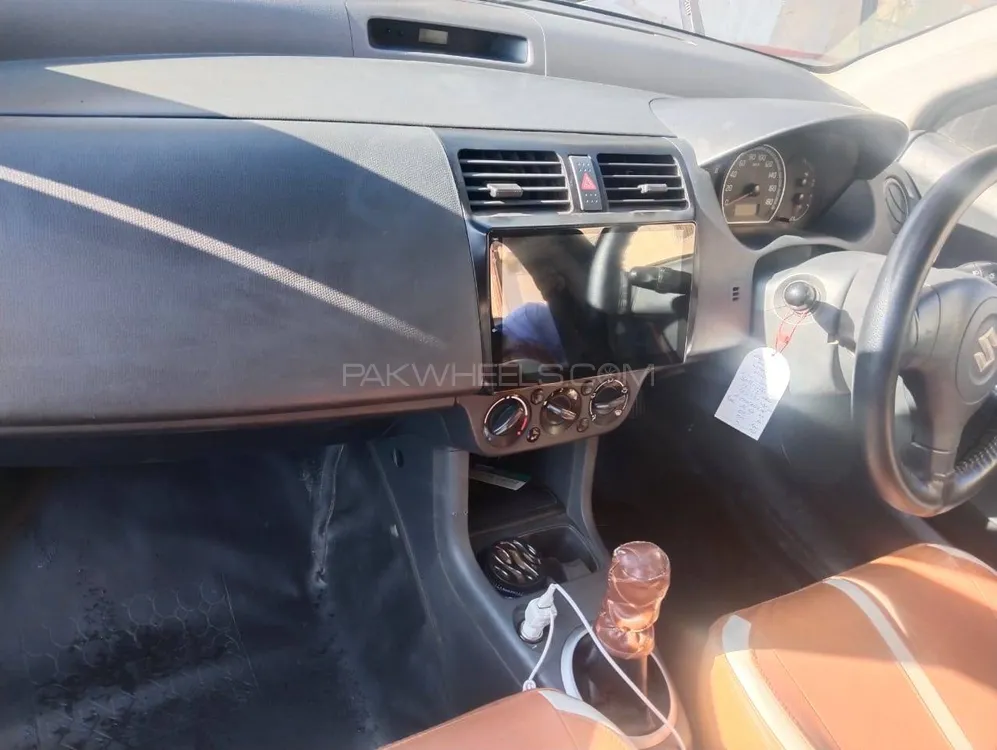 Suzuki Swift 2015 for Sale in Karachi Suzuki Swift 2015 for Sale in Karachi Image-15