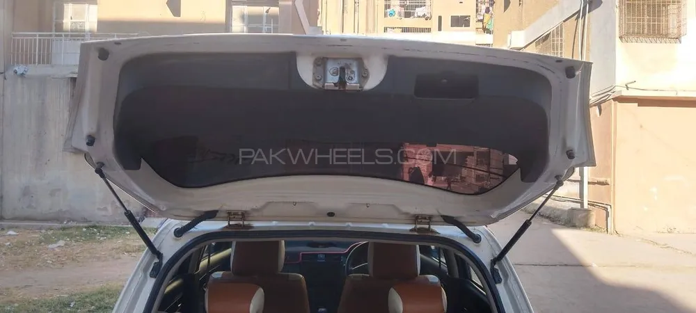 Suzuki Swift 2015 for Sale in Karachi Suzuki Swift 2015 for Sale in Karachi Image-9