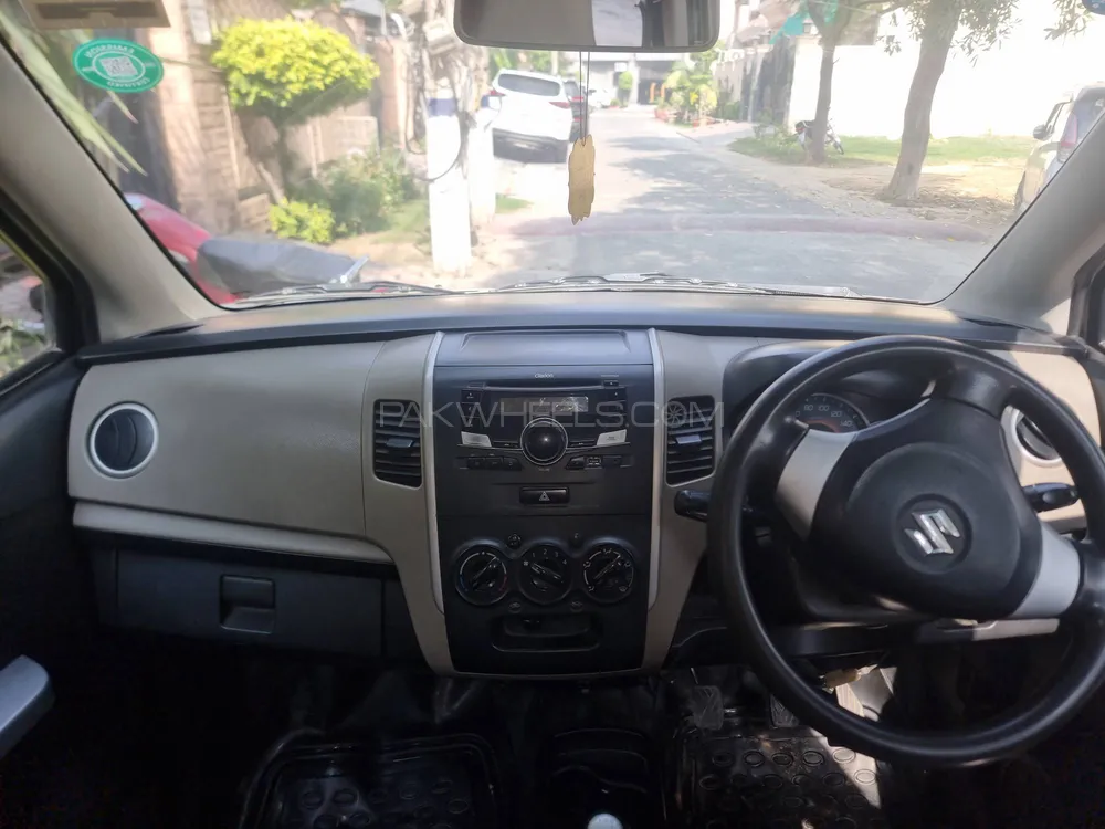 Suzuki Wagon R 2017 for Sale in Lahore Suzuki Wagon R 2017 for Sale in Lahore Image-9