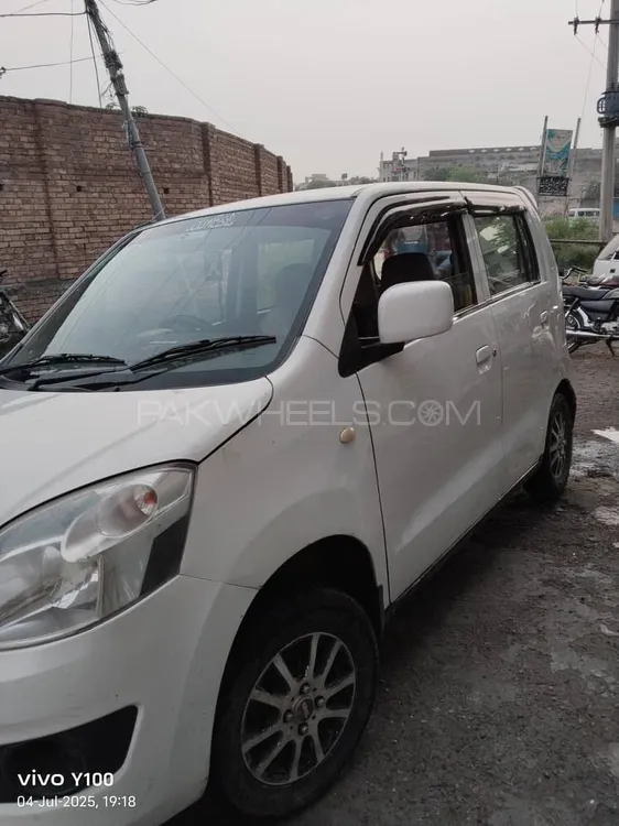 Suzuki Wagon R 2017 for Sale in Sialkot Suzuki Wagon R 2017 for Sale in Sialkot Image-3