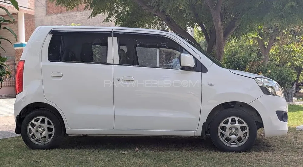 Suzuki Wagon R 2018 for Sale in Sahiwal Suzuki Wagon R 2018 for Sale in Sahiwal Image-1