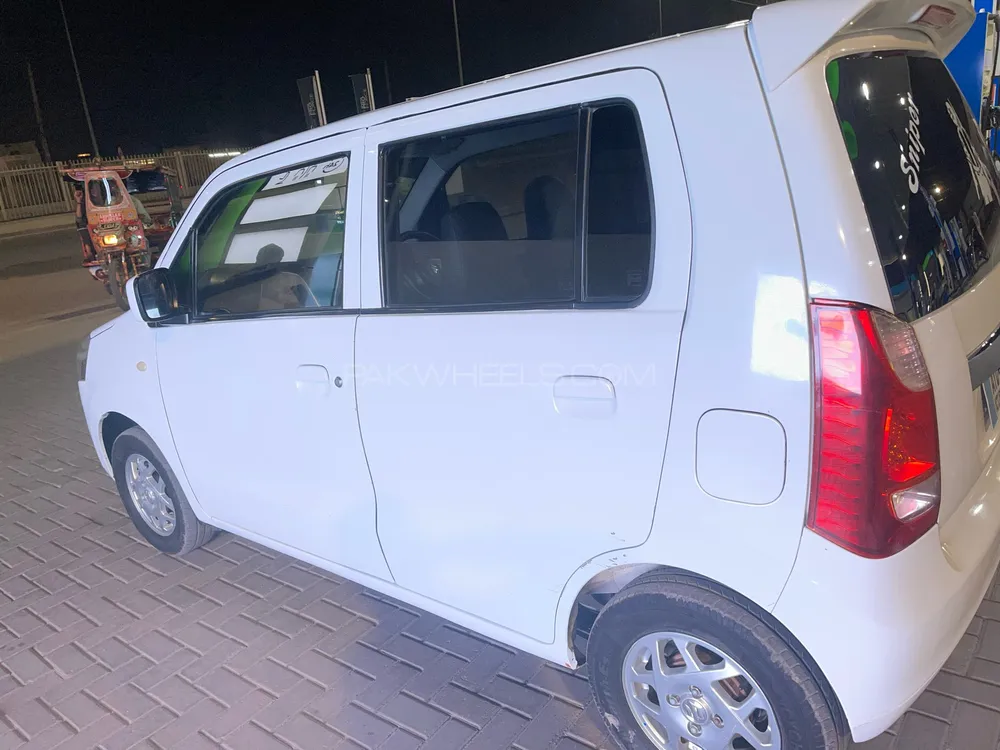 Suzuki Wagon R 2022 for Sale in Multan Suzuki Wagon R 2022 for Sale in Multan Image-3