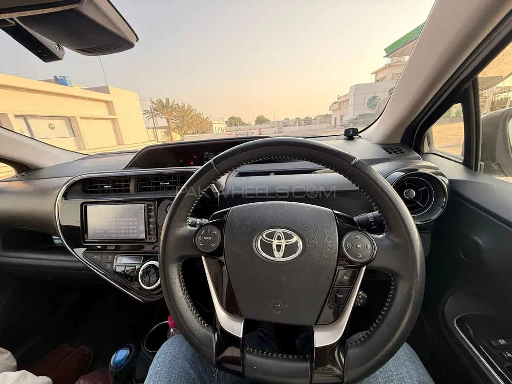Toyota Aqua 2017 for Sale in Karachi Toyota Aqua 2017 for Sale in Karachi Image-6