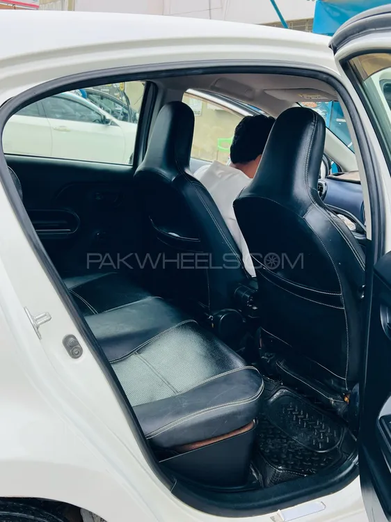 Toyota Aqua 2015 for Sale in Karachi Toyota Aqua 2015 for Sale in Karachi Image-8