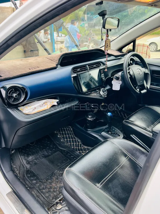 Toyota Aqua 2015 for Sale in Karachi Toyota Aqua 2015 for Sale in Karachi Image-10