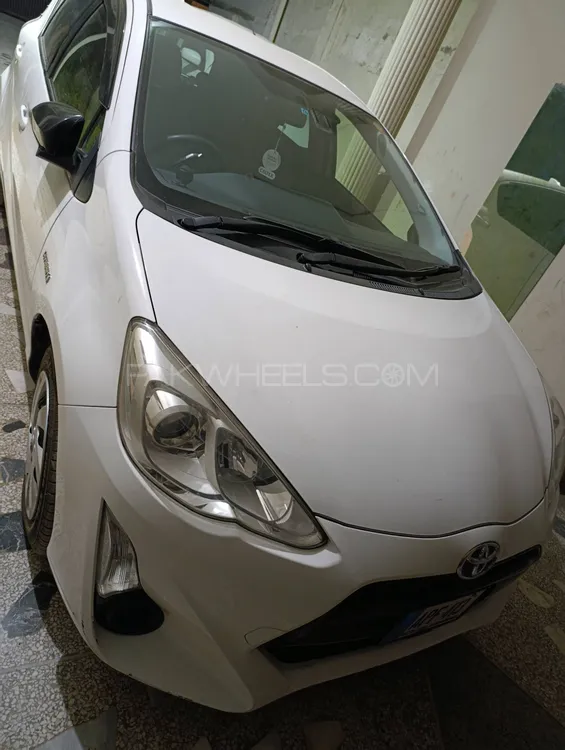 Toyota Aqua 2015 for Sale in Rawalpindi Toyota Aqua 2015 for Sale in Rawalpindi Image-1