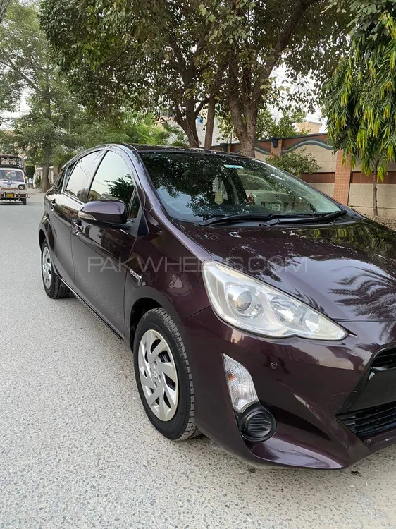 Toyota Aqua 2015 for Sale in Lahore Toyota Aqua 2015 for Sale in Lahore Image-1