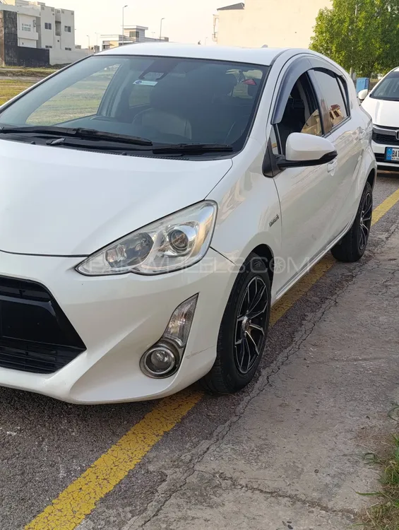 Toyota Aqua 2016 for Sale in Jhelum Toyota Aqua 2016 for Sale in Jhelum Image-4
