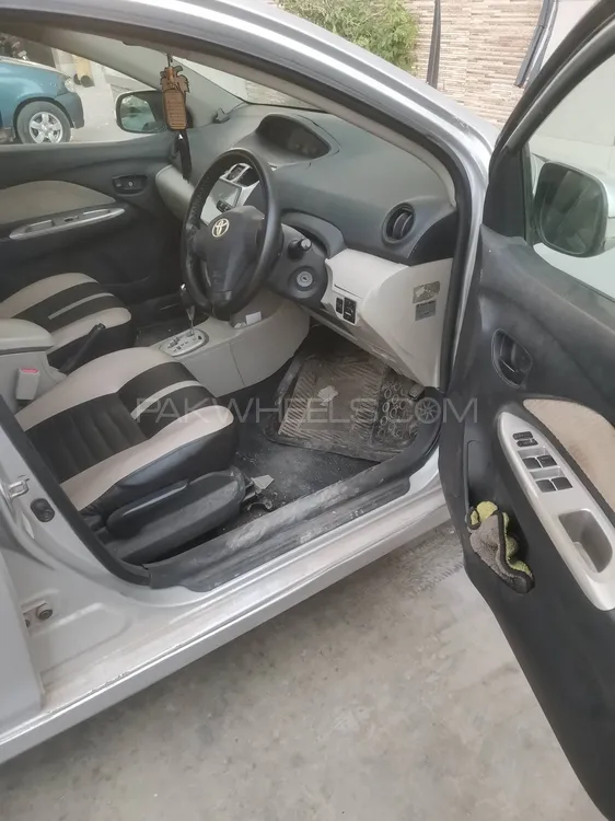 Toyota Belta 2006 for Sale in Karachi Toyota Belta 2006 for Sale in Karachi Image-9