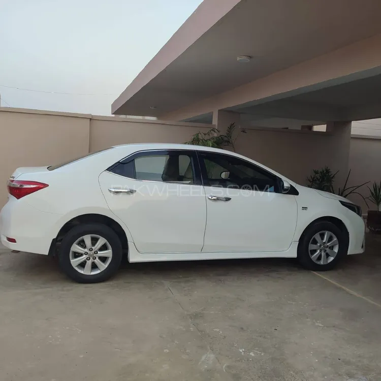 Toyota Corolla 2015 for Sale in Mian Wali Toyota Corolla 2015 for Sale in Mian Wali Image-6