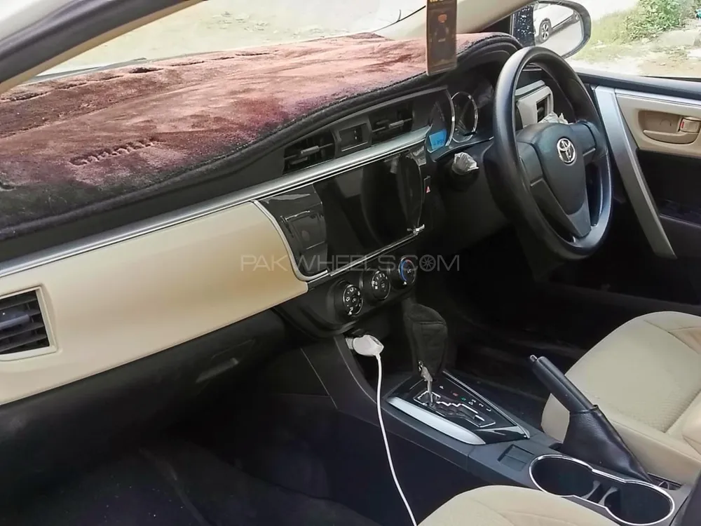 Toyota Corolla 2016 for Sale in Karachi Toyota Corolla 2016 for Sale in Karachi Image-4