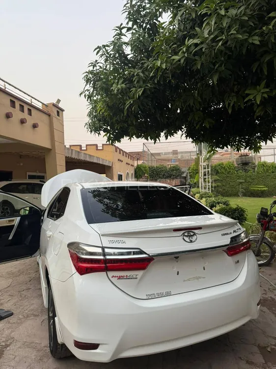 Toyota Corolla 2018 for Sale in Lahore Toyota Corolla 2018 for Sale in Lahore Image-6
