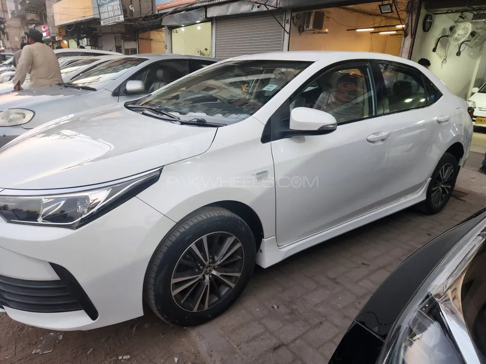 Toyota Corolla 2020 for Sale in Karachi Toyota Corolla 2020 for Sale in Karachi Image-3