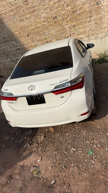 Toyota Corolla 2020 for Sale in Peshawar Toyota Corolla 2020 for Sale in Peshawar Image-3