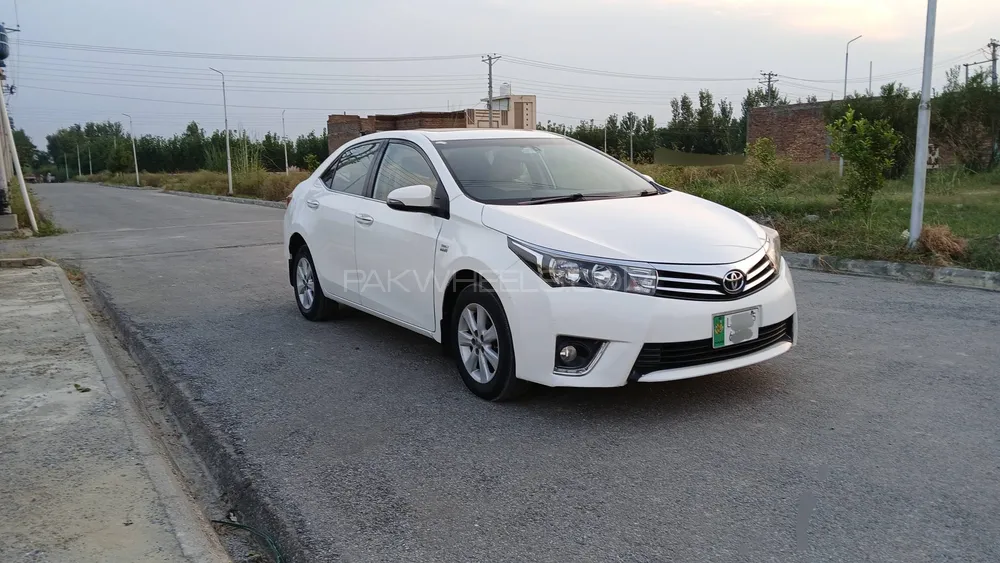Toyota Corolla 2015 for Sale in Swabi Toyota Corolla 2015 for Sale in Swabi Image-6