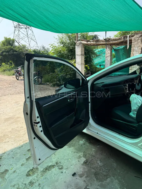 Toyota Corolla 2014 for Sale in Faisalabad Toyota Corolla 2014 for Sale in Faisalabad Image-10