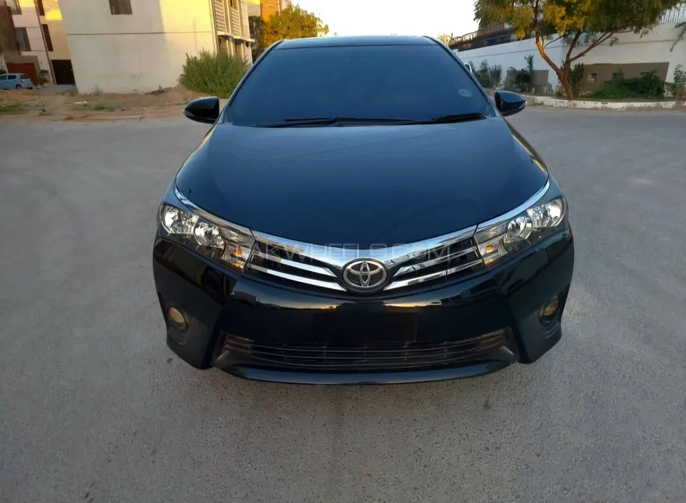 Toyota Corolla 2015 for Sale in Karachi Toyota Corolla 2015 for Sale in Karachi Image-1