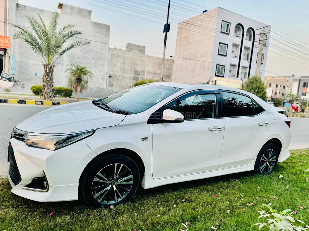 Toyota Corolla 2021 for Sale in Gujranwala Toyota Corolla 2021 for Sale in Gujranwala Image-4