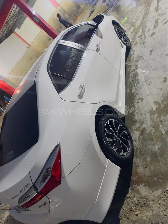 Toyota Corolla 2025 for Sale in Peshawar Toyota Corolla 2025 for Sale in Peshawar Image-2