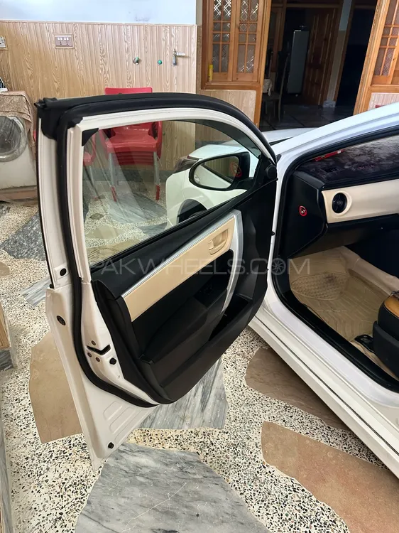 Toyota Corolla 2021 for Sale in Abbottabad Toyota Corolla 2021 for Sale in Abbottabad Image-9