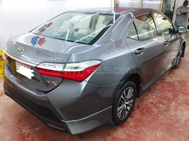 Toyota Corolla 2021 for Sale in Karachi Toyota Corolla 2021 for Sale in Karachi Image-5