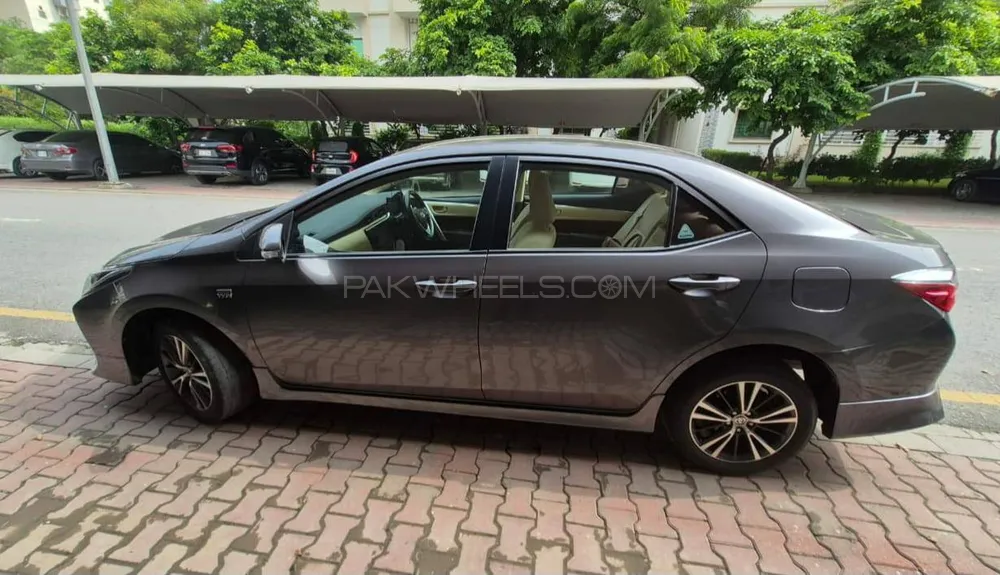 Toyota Corolla 2021 for Sale in Lahore Toyota Corolla 2021 for Sale in Lahore Image-4