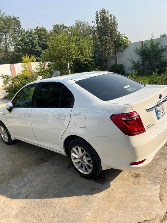 Toyota Corolla Axio 2017 for Sale in Swabi Toyota Corolla Axio 2017 for Sale in Swabi Image-4