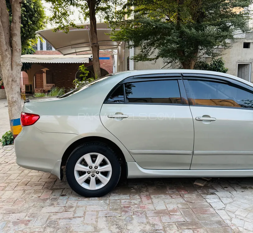 Toyota Corolla 2010 for Sale in Jhang Toyota Corolla 2010 for Sale in Jhang Image-3