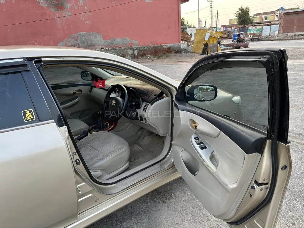 Toyota Corolla 2011 for Sale in Muzaffar Gargh Toyota Corolla 2011 for Sale in Muzaffar Gargh Image-3