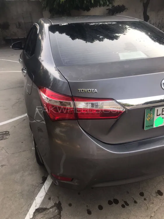Toyota Corolla 2015 for Sale in Gujranwala Toyota Corolla 2015 for Sale in Gujranwala Image-2