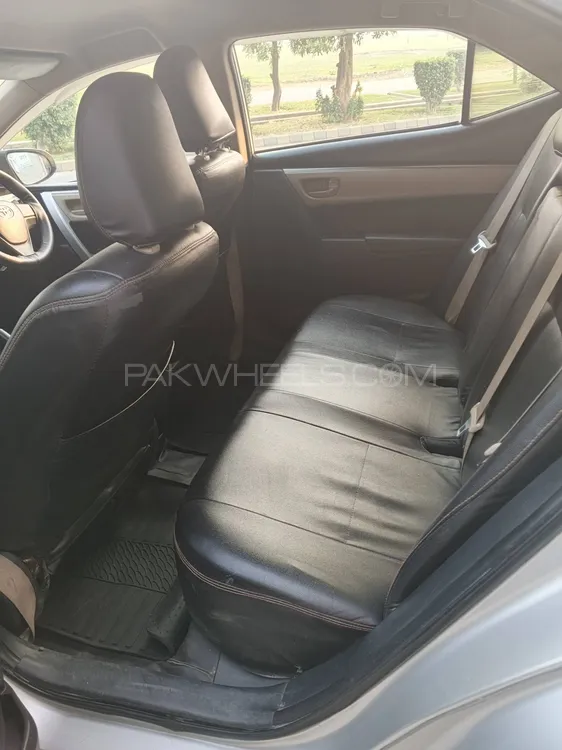 Toyota Corolla 2016 for Sale in Lahore Toyota Corolla 2016 for Sale in Lahore Image-10