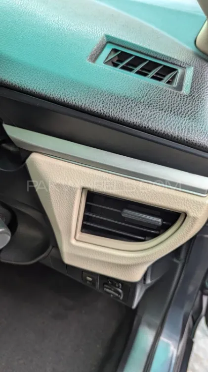 Toyota Corolla 2016 for Sale in Islamabad Toyota Corolla 2016 for Sale in Islamabad Image-9