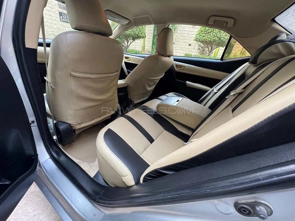 Toyota Corolla 2019 for Sale in Multan Toyota Corolla 2019 for Sale in Multan Image-5