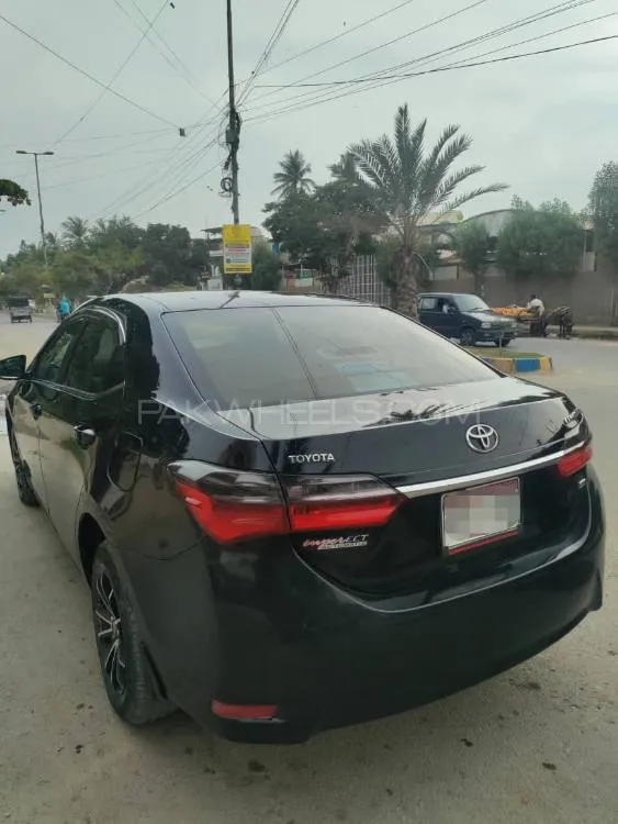 Toyota Corolla 2017 for Sale in Karachi Toyota Corolla 2017 for Sale in Karachi Image-5