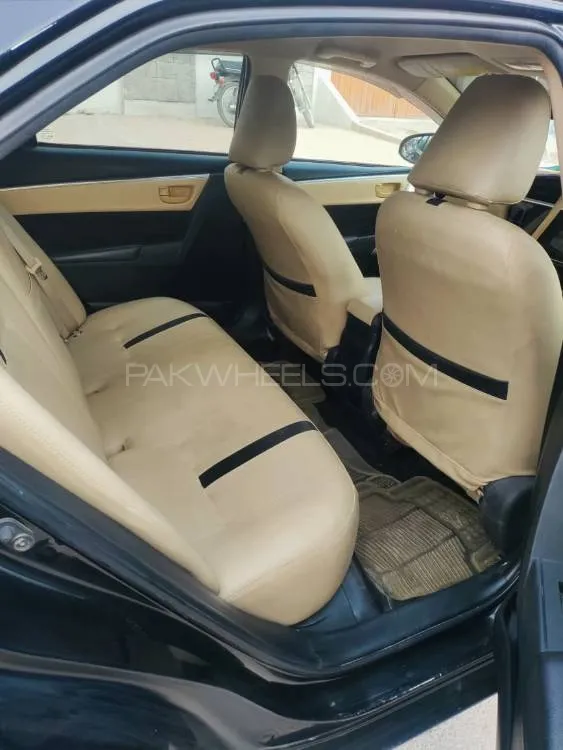 Toyota Corolla 2017 for Sale in Karachi Toyota Corolla 2017 for Sale in Karachi Image-7