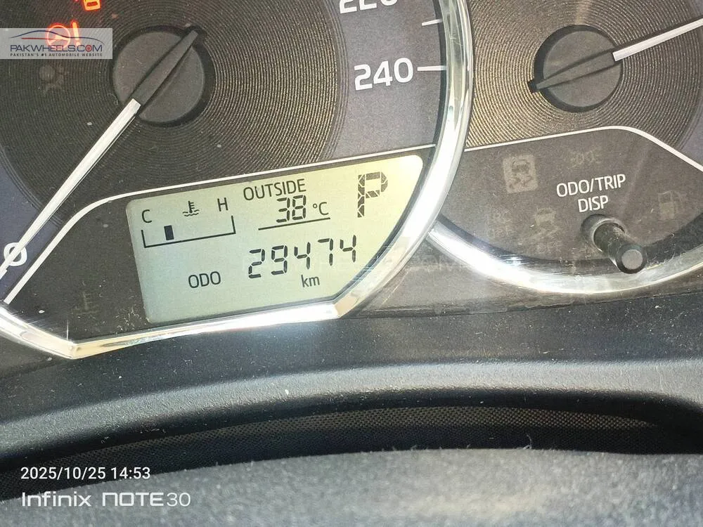 Toyota Corolla 2019 for Sale in Karachi Toyota Corolla 2019 for Sale in Karachi Image-9
