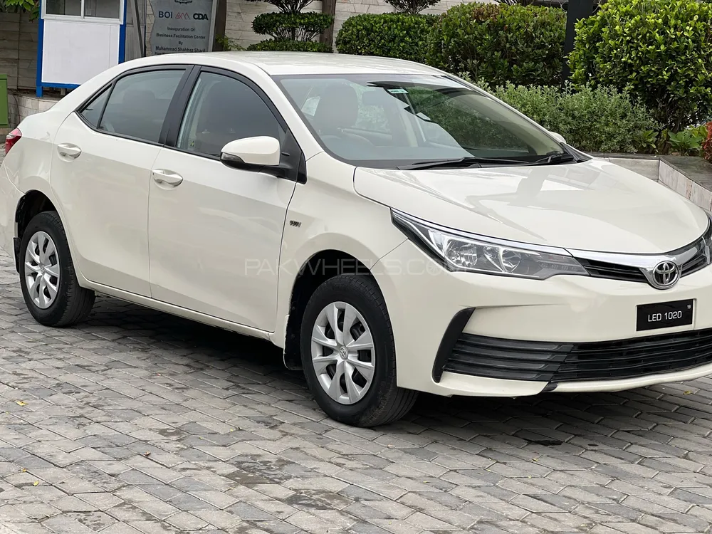 Toyota Corolla 2019 for Sale in Abbottabad Toyota Corolla 2019 for Sale in Abbottabad Image-3