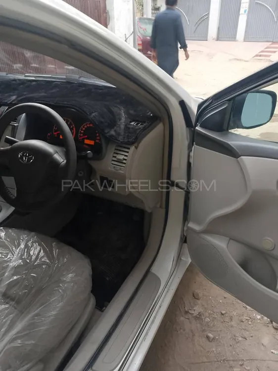 Toyota Corolla 2011 for Sale in Karachi Toyota Corolla 2011 for Sale in Karachi Image-13