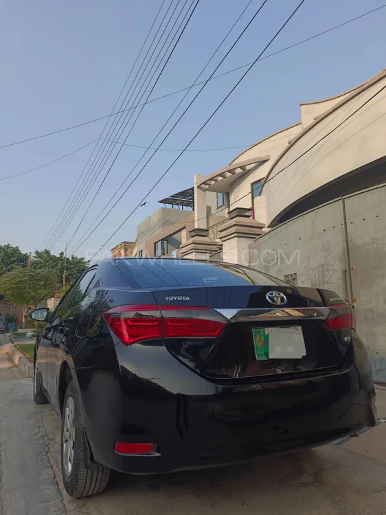 Toyota Corolla 2015 for Sale in Lahore Toyota Corolla 2015 for Sale in Lahore Image-6