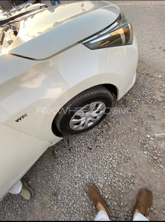 Toyota Corolla 2015 for Sale in Peshawar Toyota Corolla 2015 for Sale in Peshawar Image-4