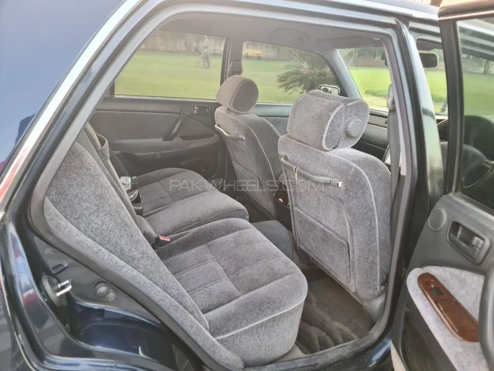 Toyota Crown 1998 for Sale in Lahore Toyota Crown 1998 for Sale in Lahore Image-6