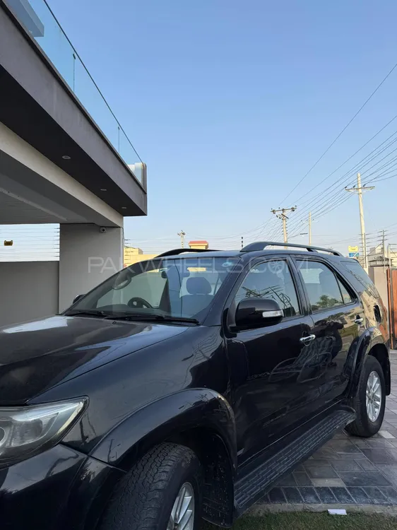 Toyota Fortuner 2013 for Sale in Lahore Toyota Fortuner 2013 for Sale in Lahore Image-4