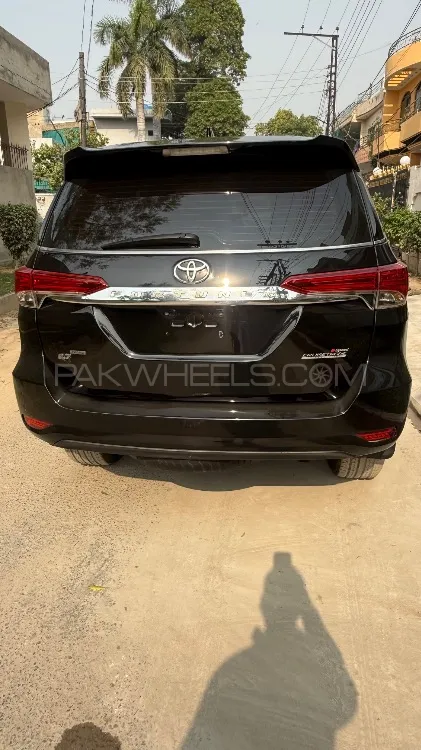 Toyota Fortuner 2017 for Sale in Lahore Toyota Fortuner 2017 for Sale in Lahore Image-2